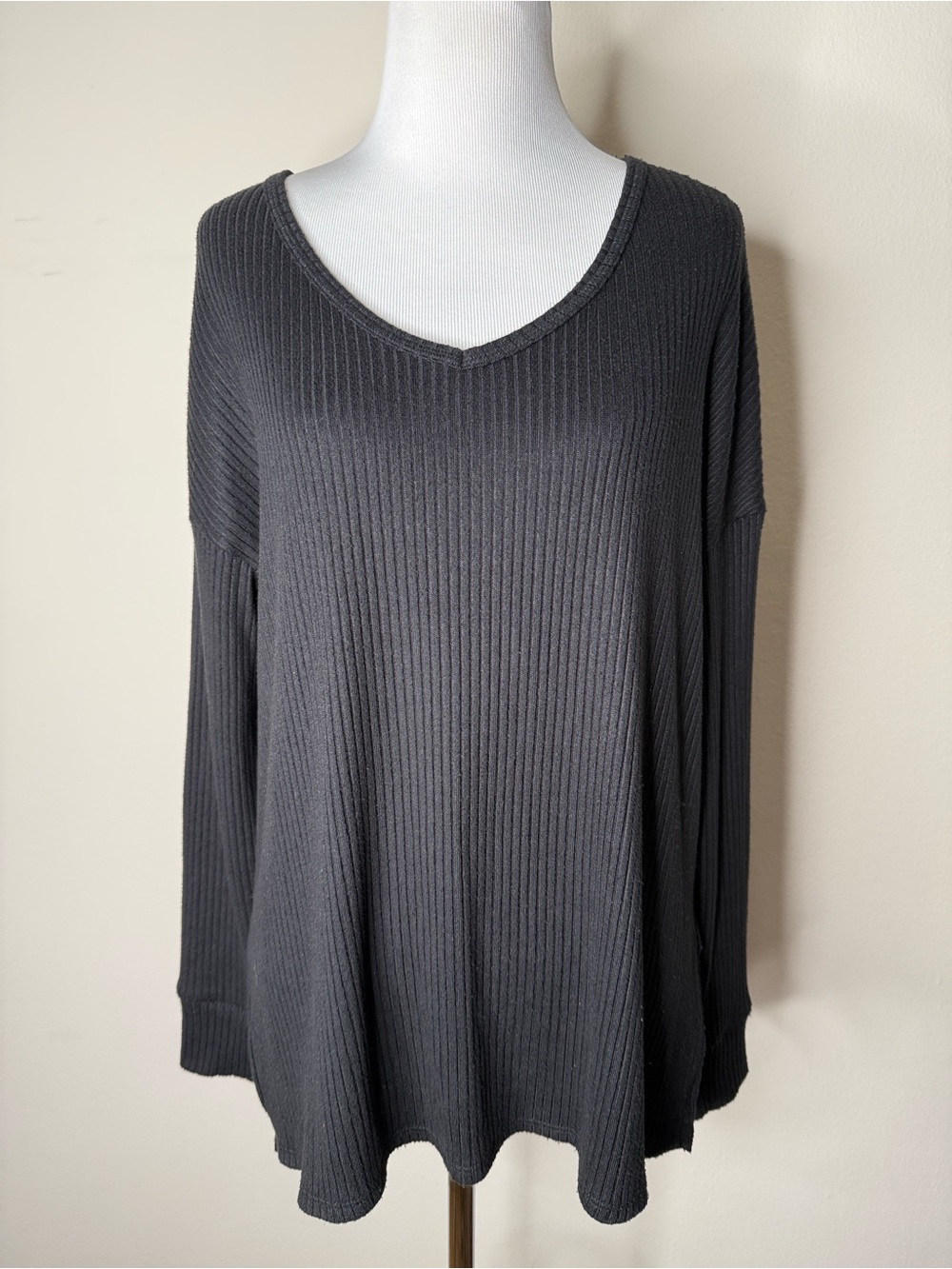 American Eagle Black Ribbed Oversized Long Sleeve Tee